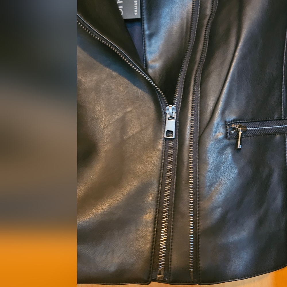 Banana Republic Black Faux Leather Jacket - NWT - Picture 6 of 11